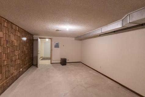 3245 17th Avenue S Fargo ND 58103