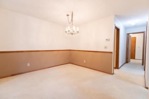 3245 17th Avenue S Fargo ND 58103