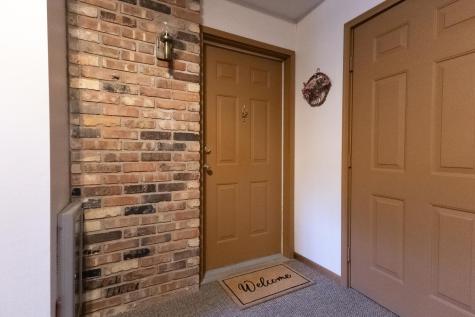 3245 17th Avenue S Fargo ND 58103