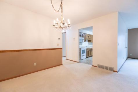 3245 17th Avenue S Fargo ND 58103