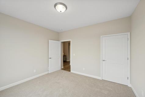 1009 Brandenburg Circle Waverly MN 55390