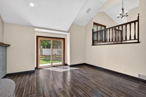 798 Sunset Drive Eagan MN 55123