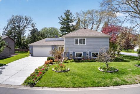 798 Sunset Drive Eagan MN 55123