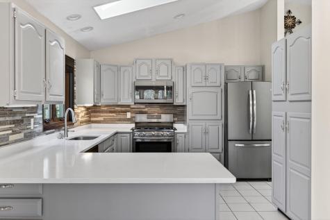 798 Sunset Drive Eagan MN 55123