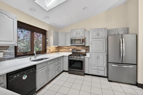 798 Sunset Drive Eagan MN 55123
