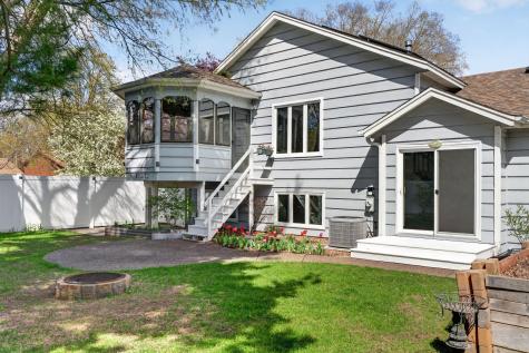 798 Sunset Drive Eagan MN 55123
