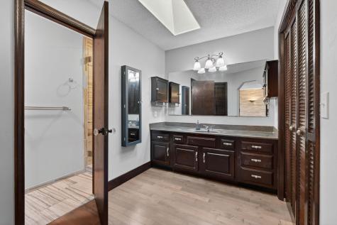 798 Sunset Drive Eagan MN 55123
