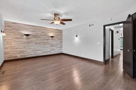 798 Sunset Drive Eagan MN 55123