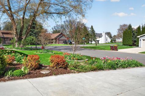 798 Sunset Drive Eagan MN 55123