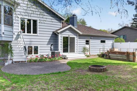 798 Sunset Drive Eagan MN 55123