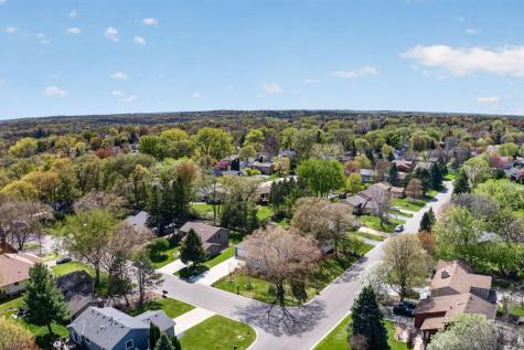 798 Sunset Drive Eagan MN 55123