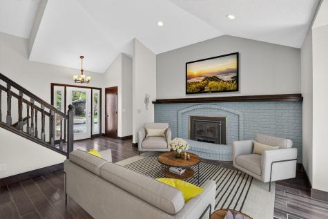 798 Sunset Drive Eagan MN 55123
