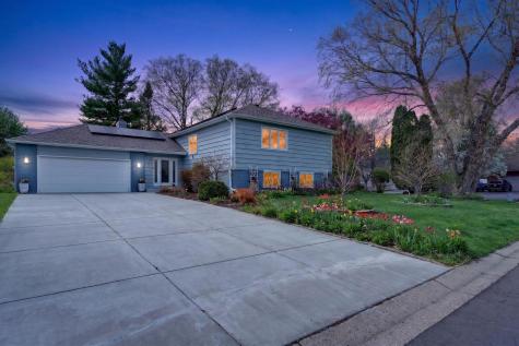 798 Sunset Drive Eagan MN 55123