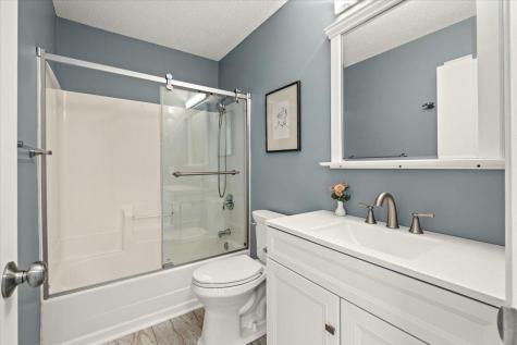 3210 Scott Avenue N Golden Valley MN 55422