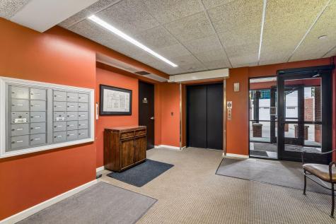 2040 Como Avenue Saint Paul MN 55108