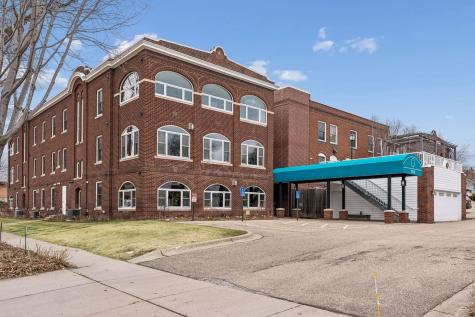 2040 Como Avenue Saint Paul MN 55108