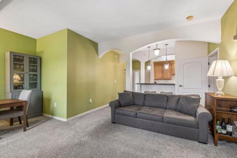 2040 Como Avenue Saint Paul MN 55108