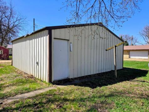 521 Washington Avenue Holland MN 56139