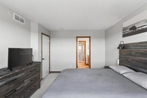 13217 Virginia Avenue S Savage MN 55378