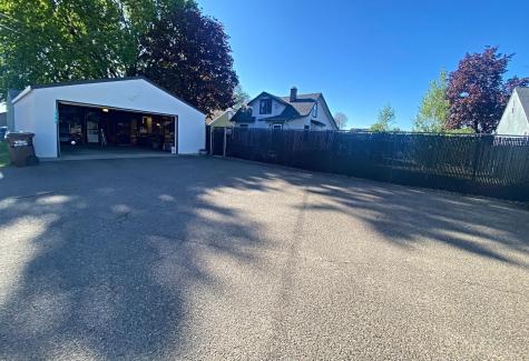 122 W Douglas Street South Saint Paul MN 55075