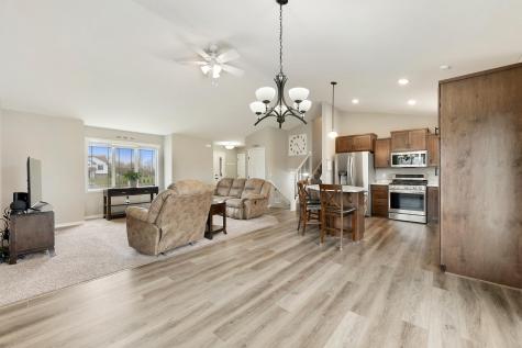 15304 290th Avenue NW Zimmerman MN 55398