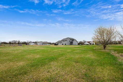 15304 290th Avenue NW Zimmerman MN 55398