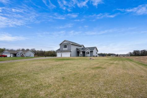 15304 290th Avenue NW Zimmerman MN 55398