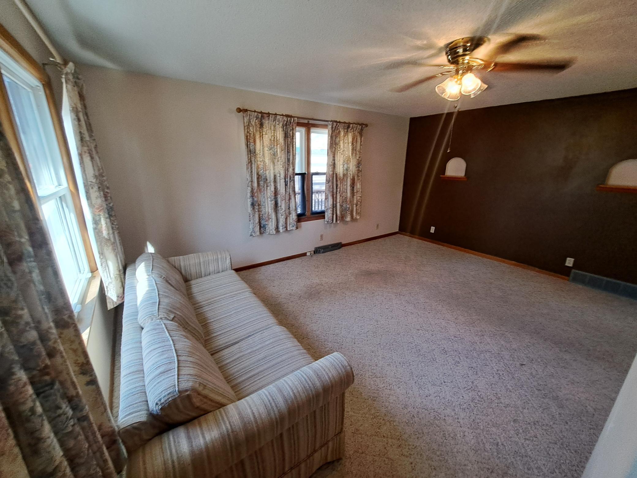 210 Fenton Avenue Albert Lea MN 56007