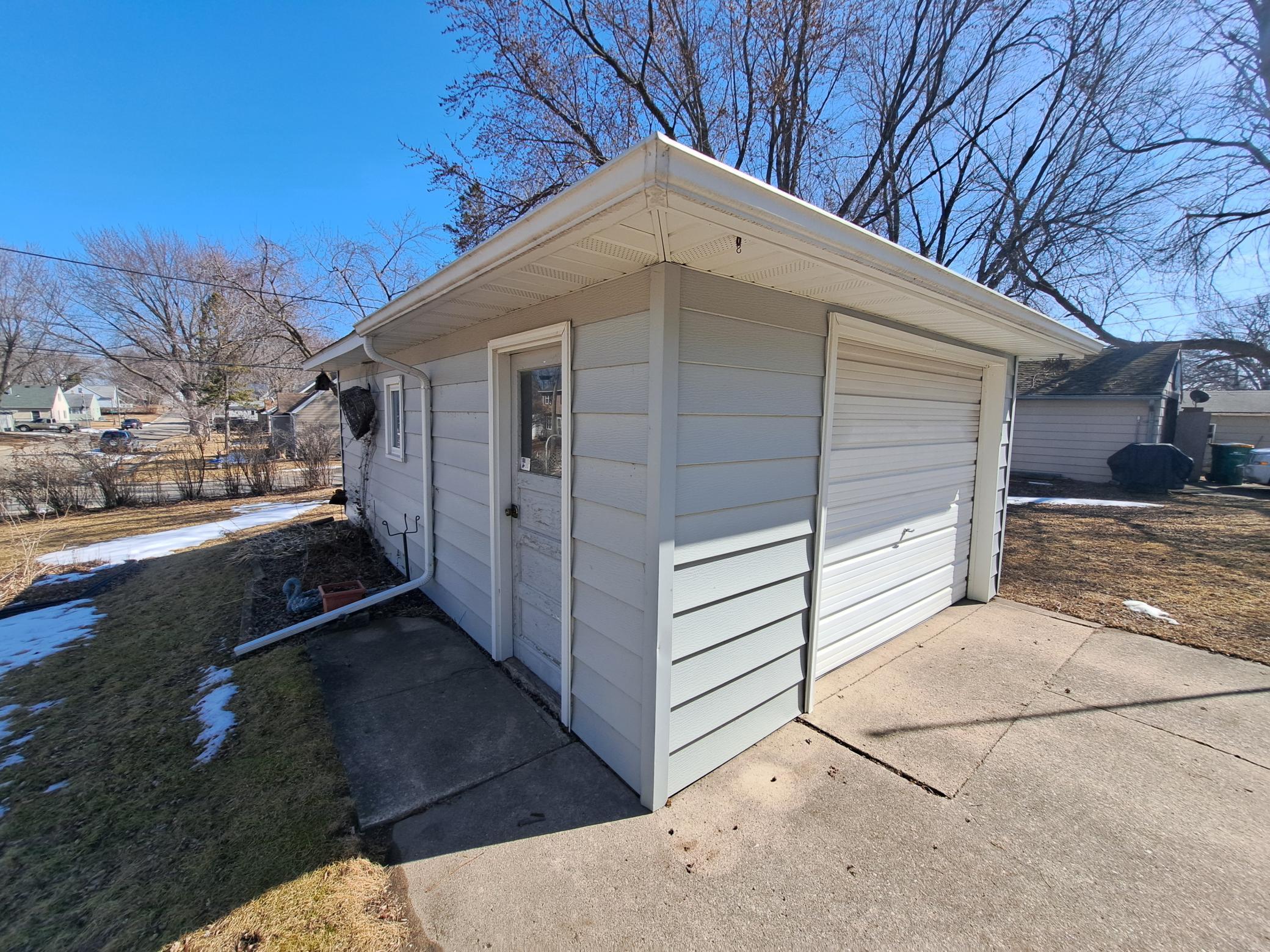 210 Fenton Avenue Albert Lea MN 56007