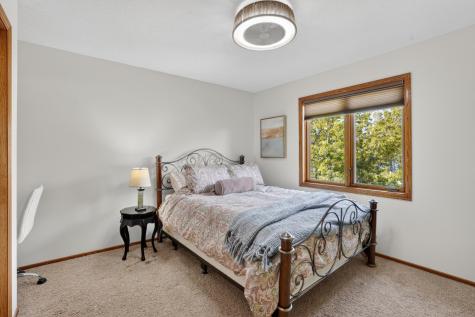 8842 Hillswick Trail Brooklyn Park MN 55443