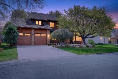 8842 Hillswick Trail Brooklyn Park MN 55443