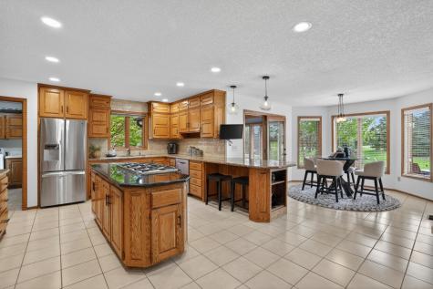 8842 Hillswick Trail Brooklyn Park MN 55443