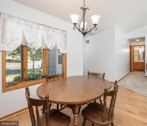 518 Devonshire Drive Norwood Young America MN 55397