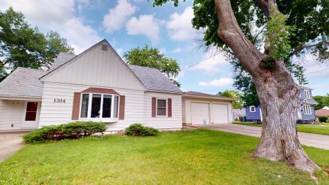 1314 Dunham Street Albert Lea MN 56007