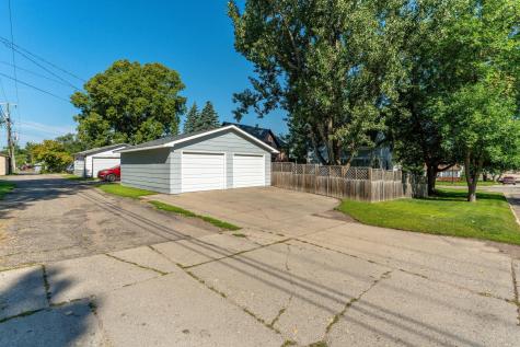 228 E Vernon Avenue Fergus Falls MN 56537