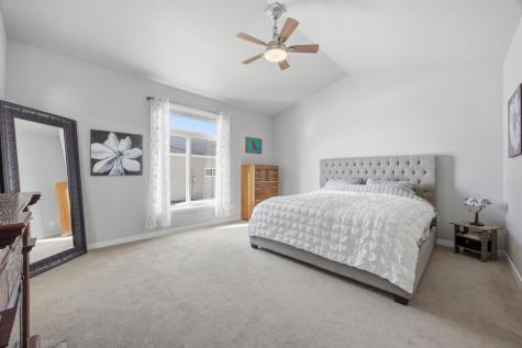 4209 Bristlecone Loop S Fargo ND 58104