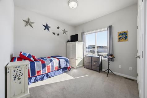 4209 Bristlecone Loop S Fargo ND 58104