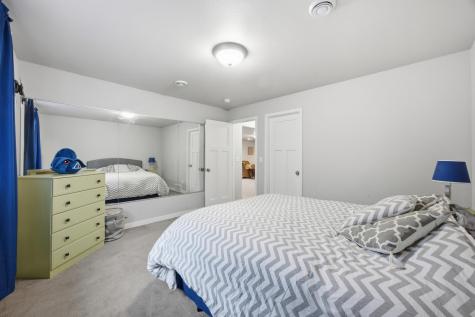 4209 Bristlecone Loop S Fargo ND 58104