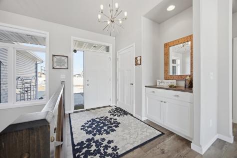 4209 Bristlecone Loop S Fargo ND 58104