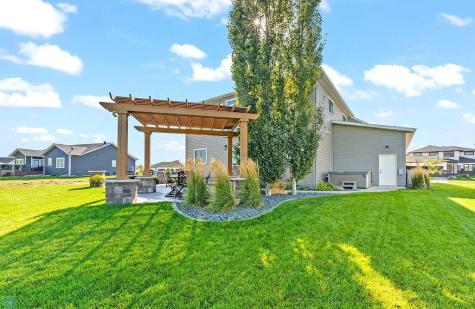 3755 Houkom Drive E West Fargo ND 58078