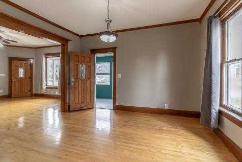 504 2nd Street SW Madelia MN 56062