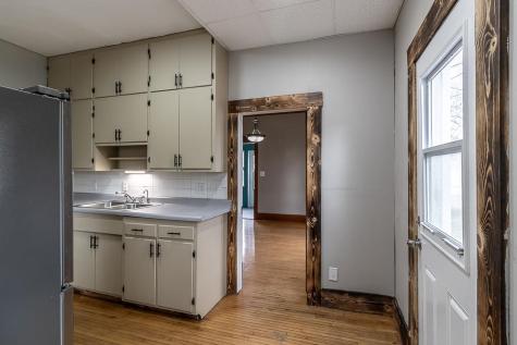 504 2nd Street SW Madelia MN 56062