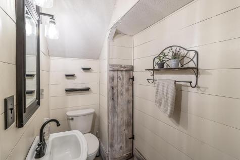 504 2nd Street SW Madelia MN 56062