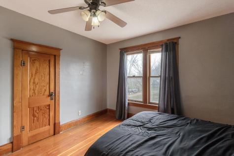 504 2nd Street SW Madelia MN 56062