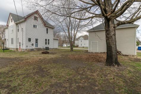 504 2nd Street SW Madelia MN 56062