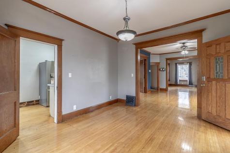 504 2nd Street SW Madelia MN 56062