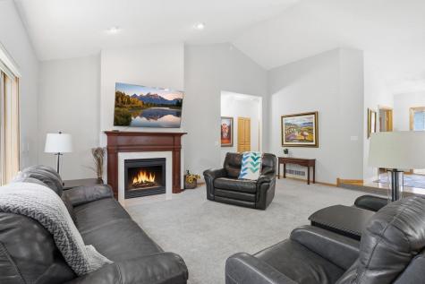 13076 180th Avenue NW Elk River MN 55330