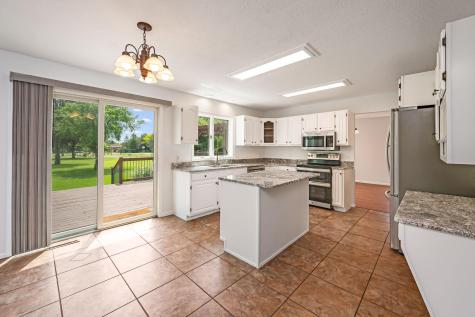 2326 Snowbird Lane North Mankato MN 56003