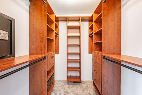 2326 Snowbird Lane North Mankato MN 56003
