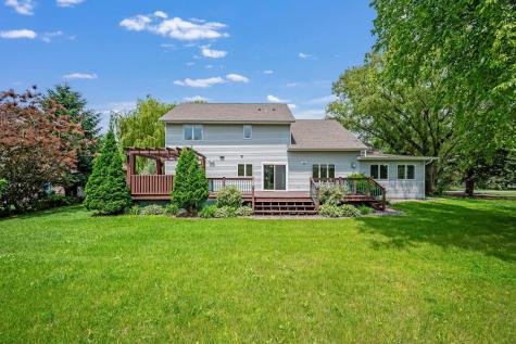 2326 Snowbird Lane North Mankato MN 56003
